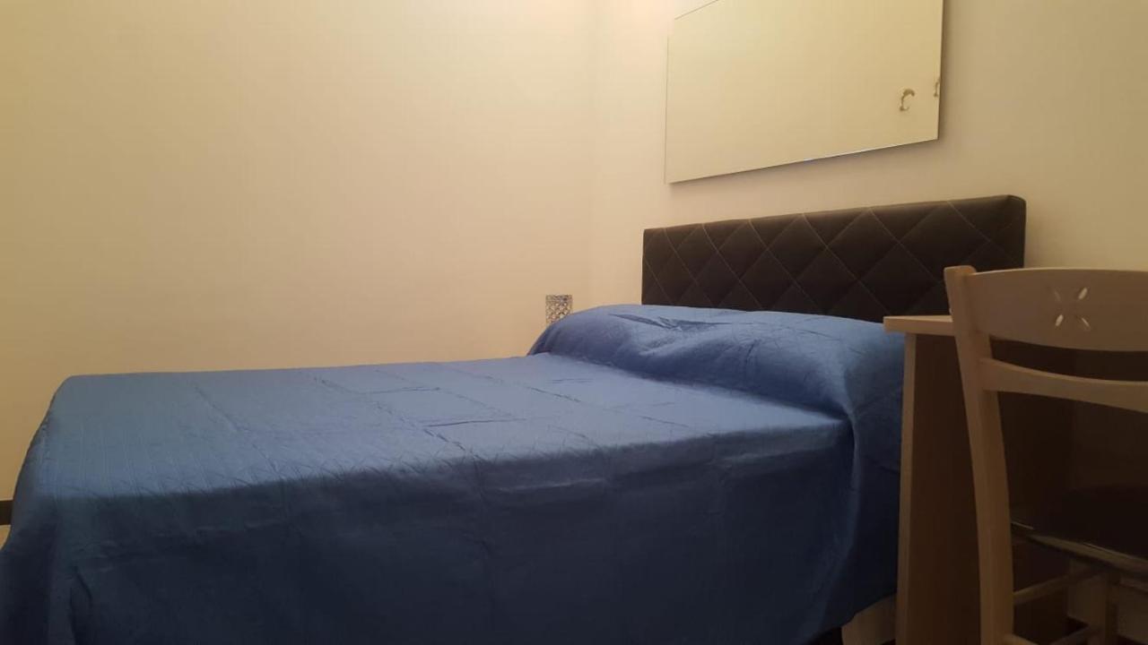 Nuova Aurora Rent Rooms Роккалумера Экстерьер фото