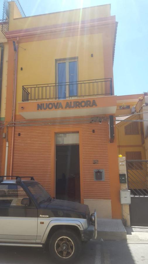 Nuova Aurora Rent Rooms Роккалумера Экстерьер фото