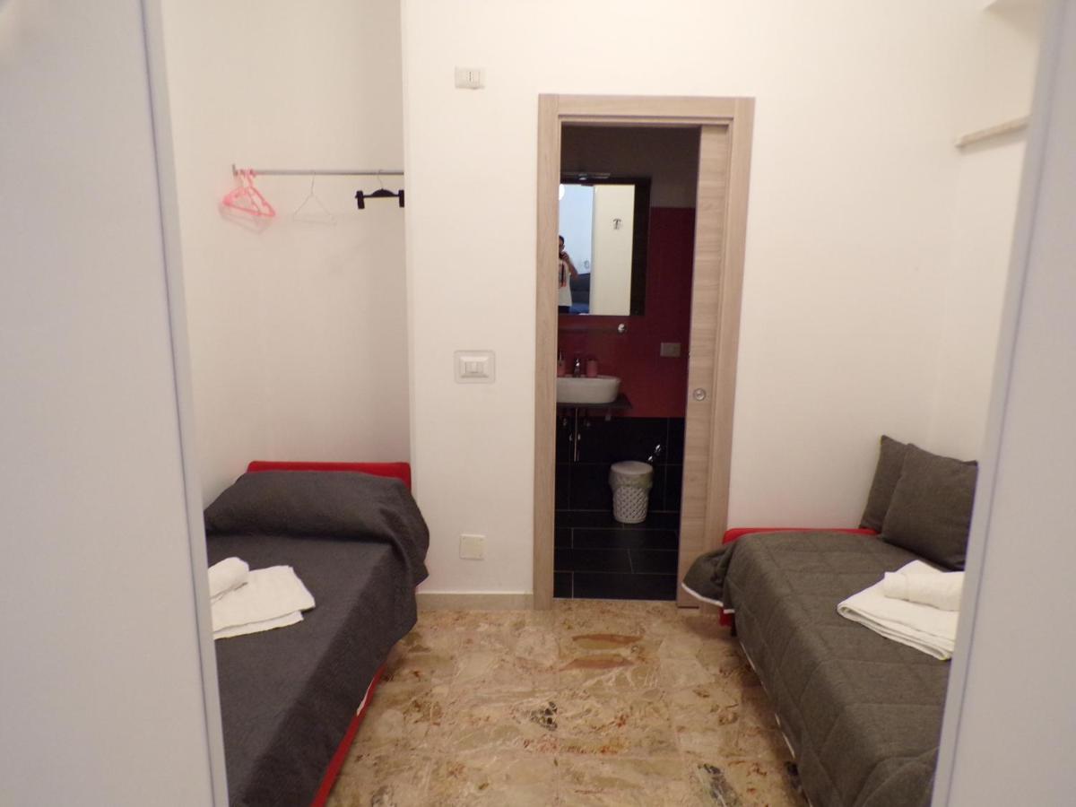 Nuova Aurora Rent Rooms Роккалумера Экстерьер фото